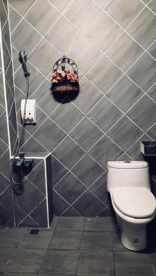 Emaly Homestay T'ai-tung Esterno foto