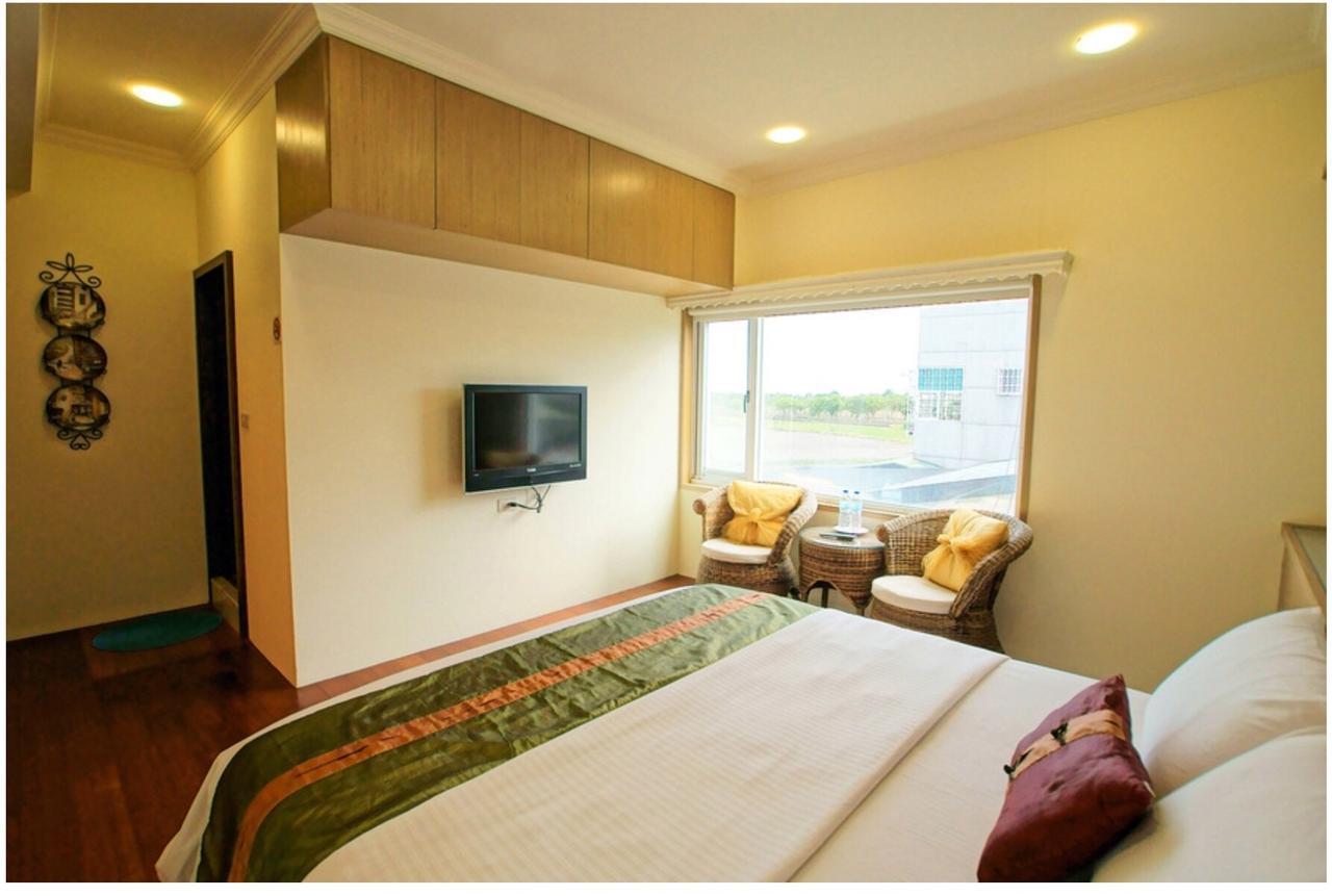 Emaly Homestay T'ai-tung Esterno foto