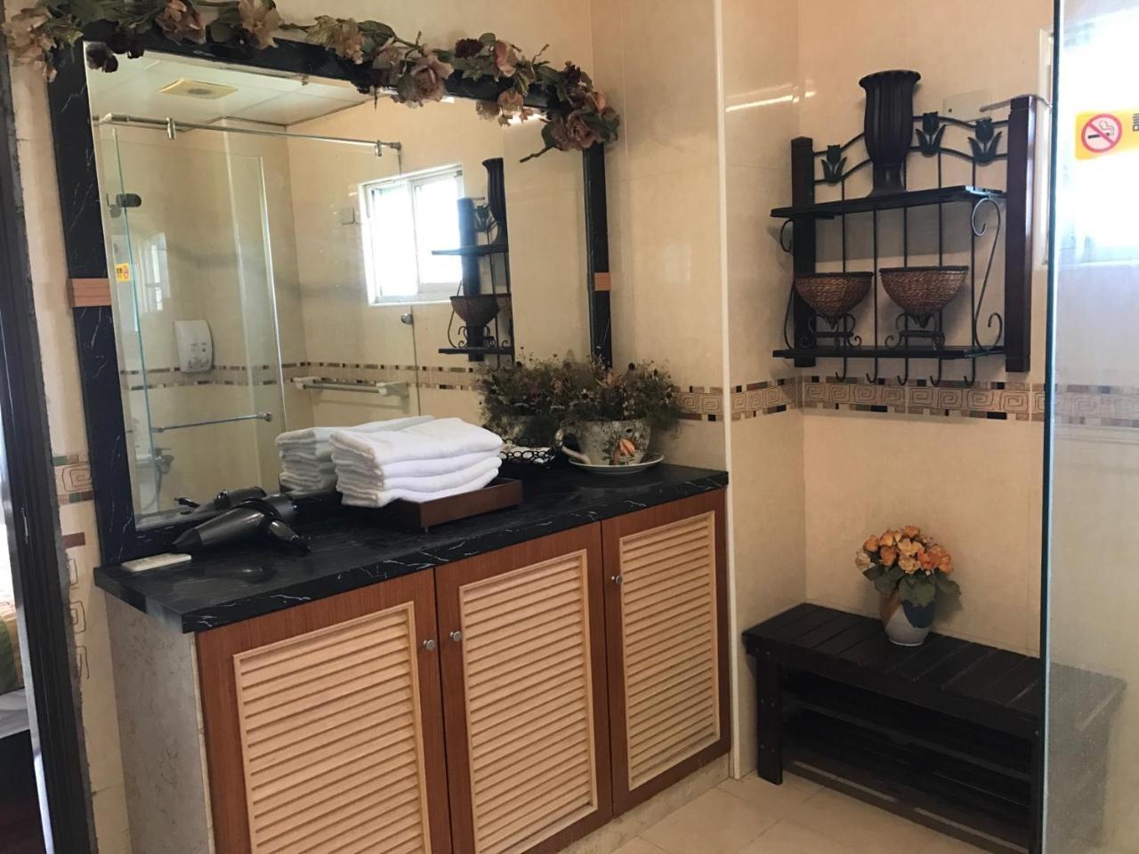 Emaly Homestay T'ai-tung Esterno foto