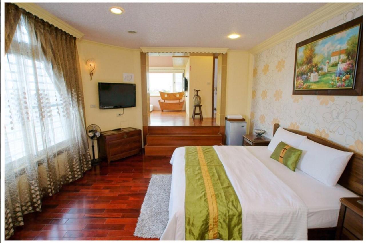 Emaly Homestay T'ai-tung Esterno foto